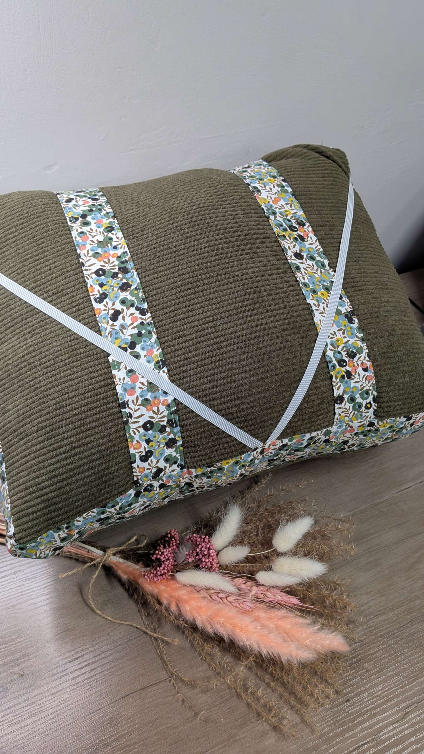 Coussin de lecture incliné – Lecture mains libres & confort absolu – Image 14
