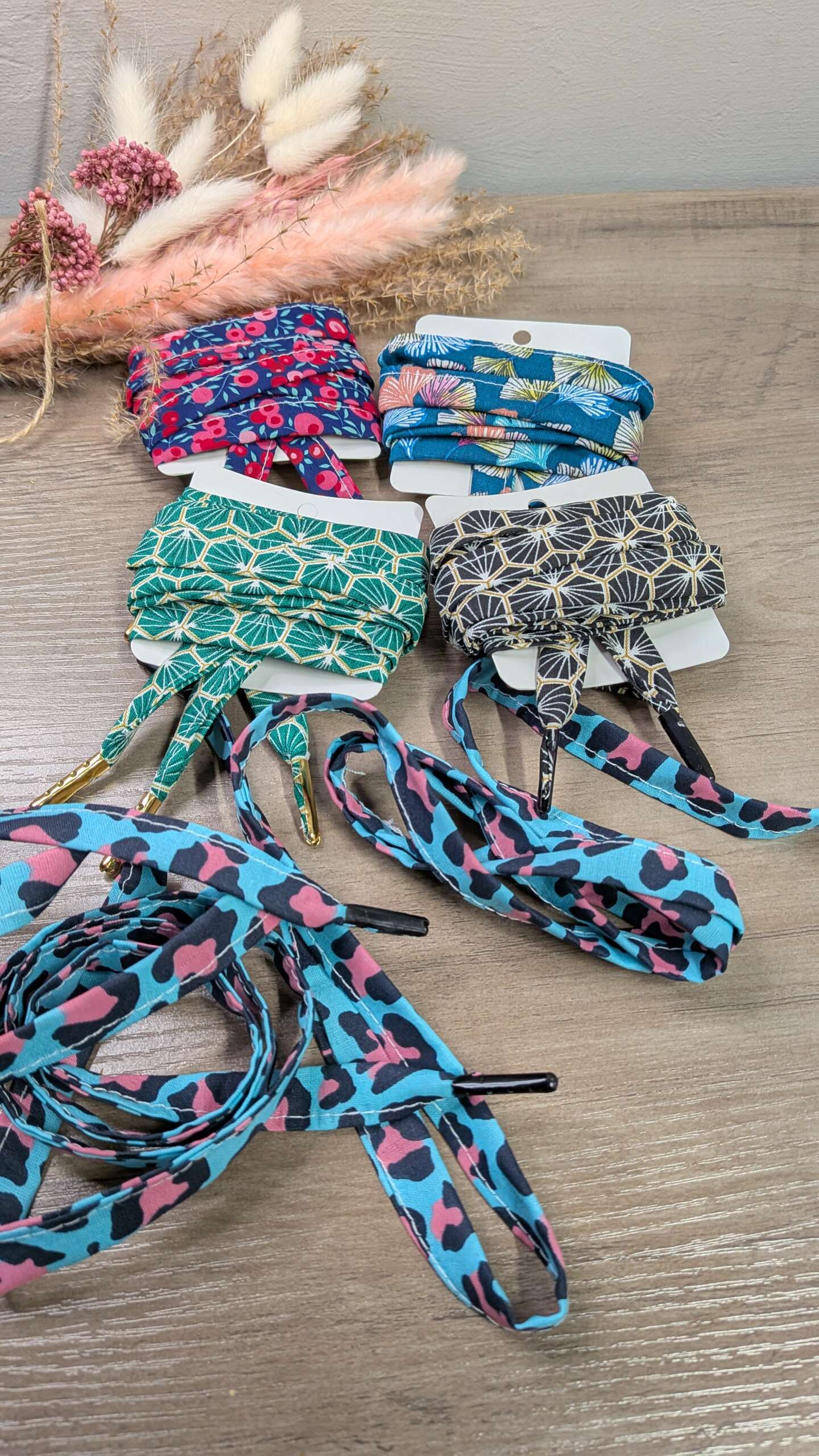 Lacets en tissu artisanaux – Élégance et détail unique pour vos chaussures – Image 5