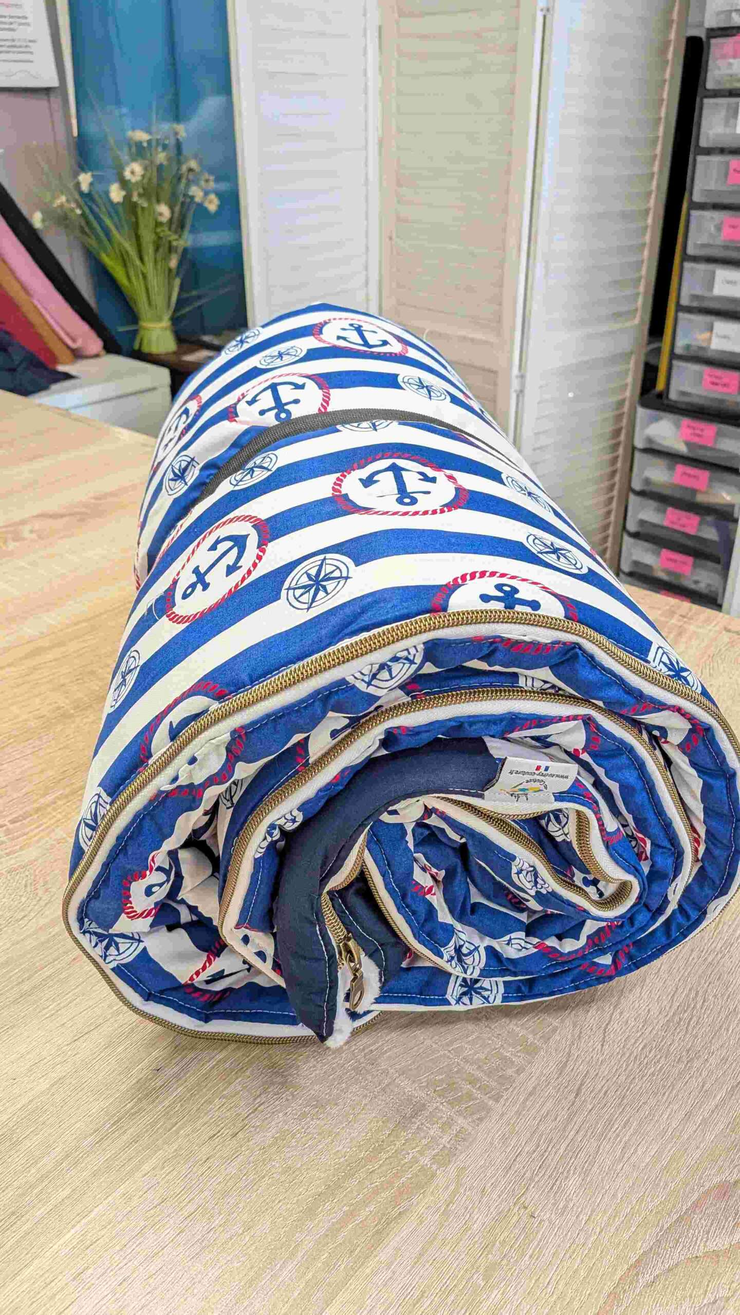 Sac de couchage en tissu fait main – cocon doux, chaud et nomade pour enfants et adultes – Image 4