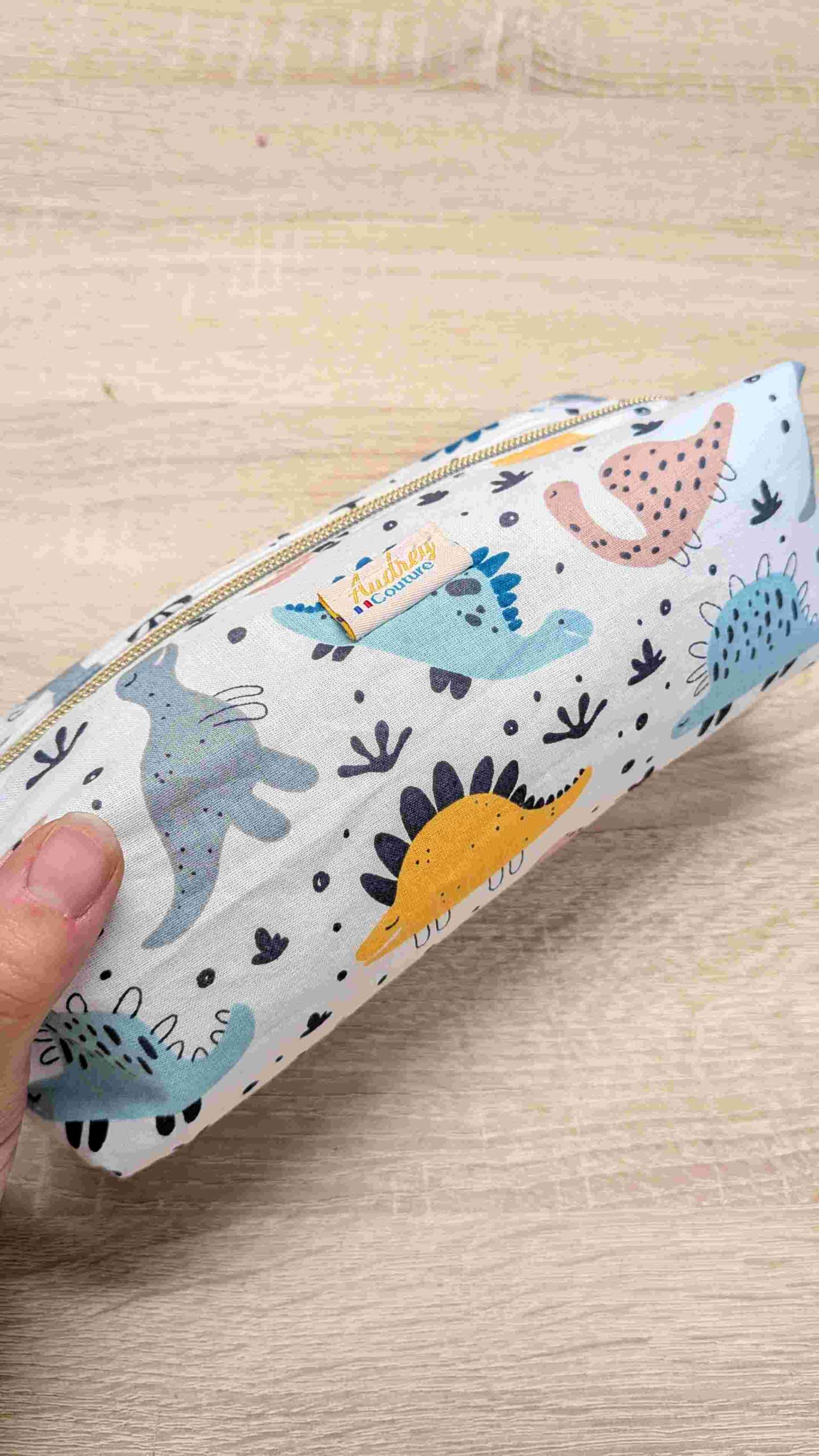 Trousse rectangulaire personnalisée – Artisanale, imperméable – Image 5