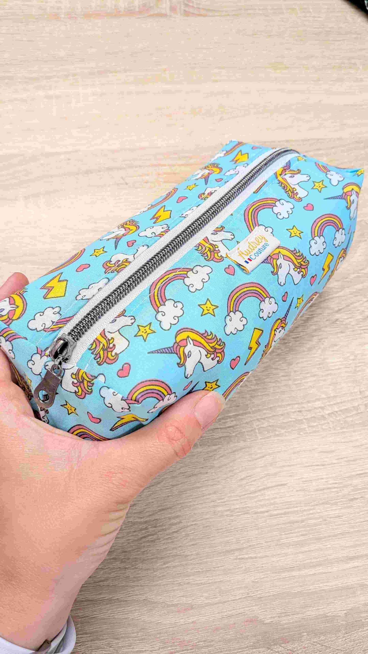 Trousse rectangulaire personnalisée – Artisanale, imperméable – Image 2