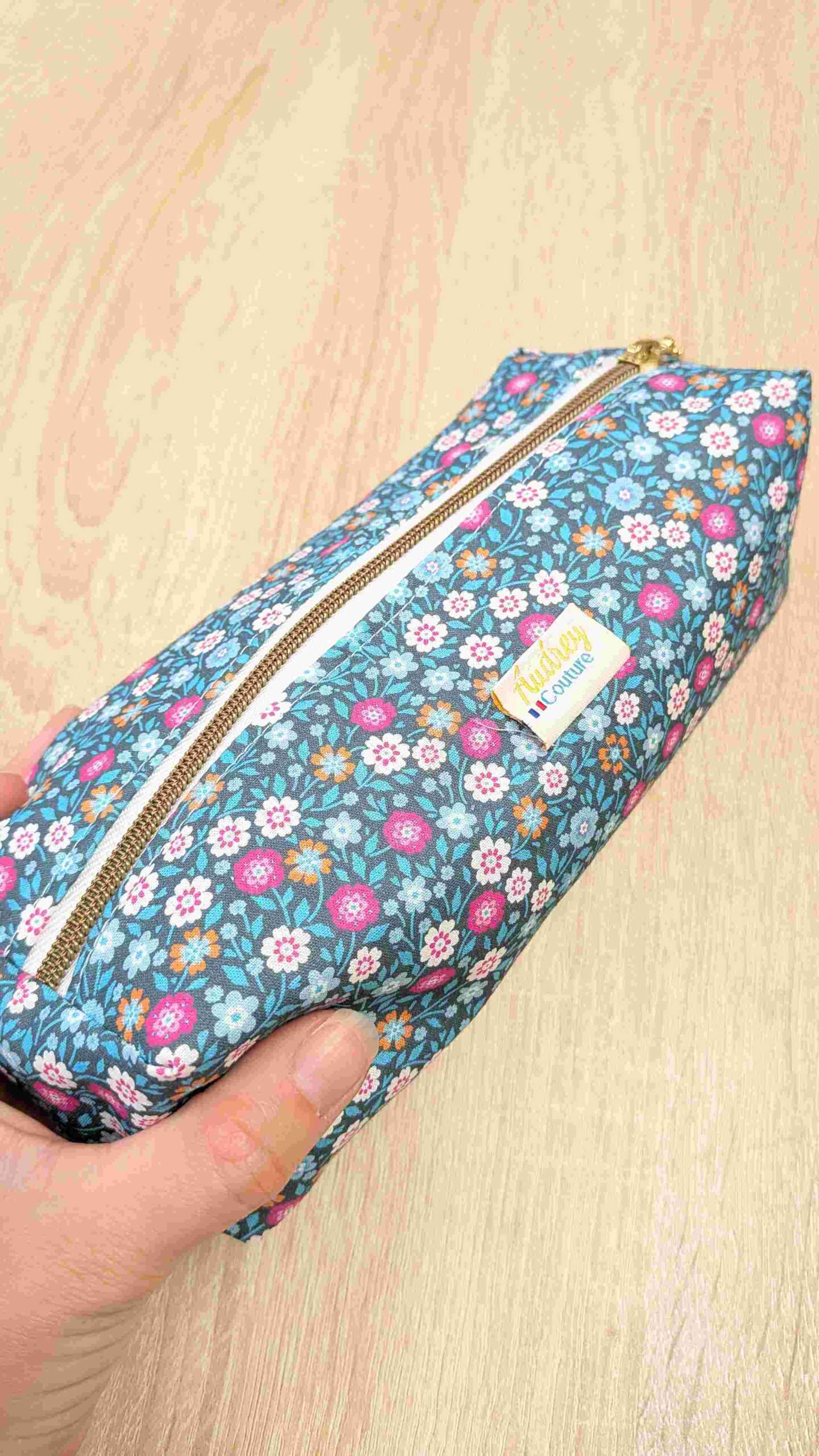 Trousse rectangulaire personnalisée – Artisanale, imperméable – Image 16