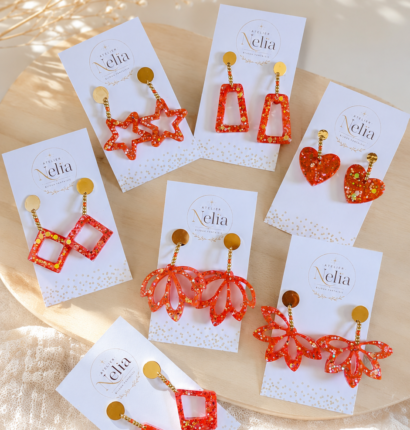 Boucles d'oreilles Corail en résine UV – Atelier Nelïa